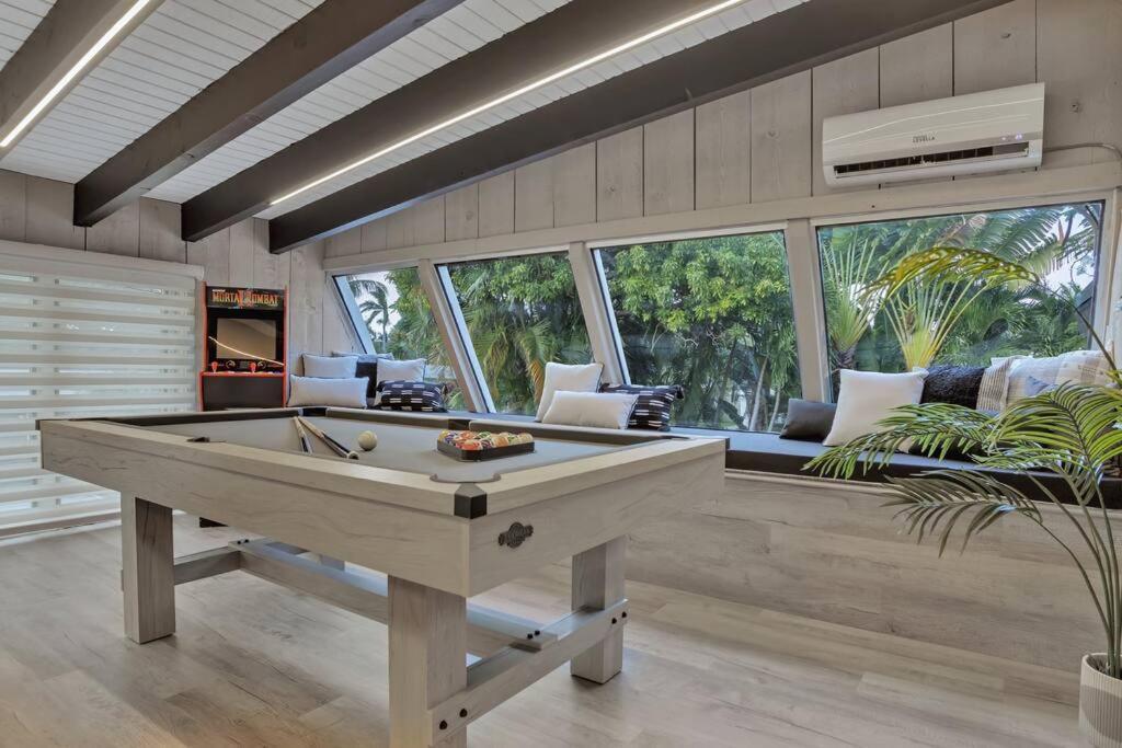 Stunning 2 Story Villa With Pool Fort Lauderdale Dış mekan fotoğraf