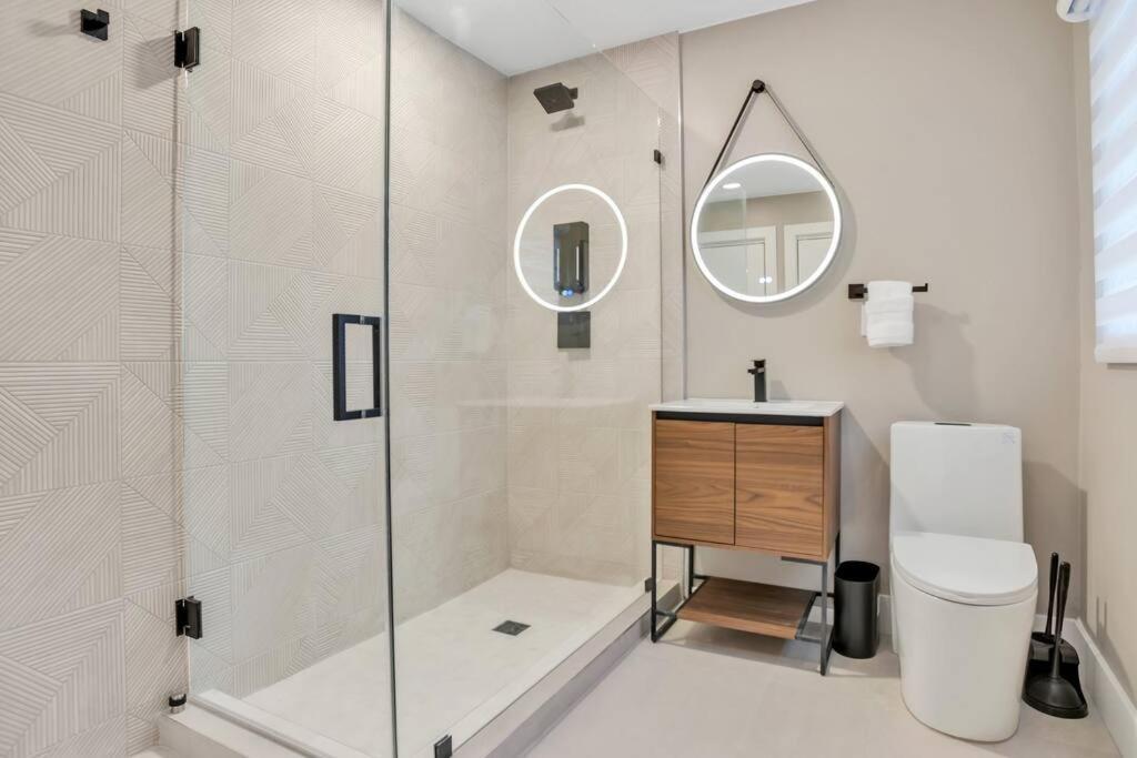 Stunning 2 Story Villa With Pool Fort Lauderdale Dış mekan fotoğraf