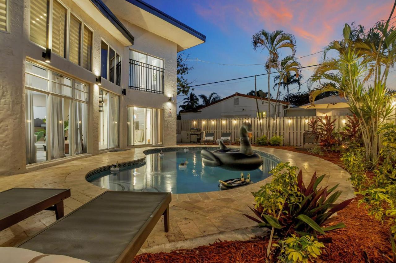 Stunning 2 Story Villa With Pool Fort Lauderdale Dış mekan fotoğraf