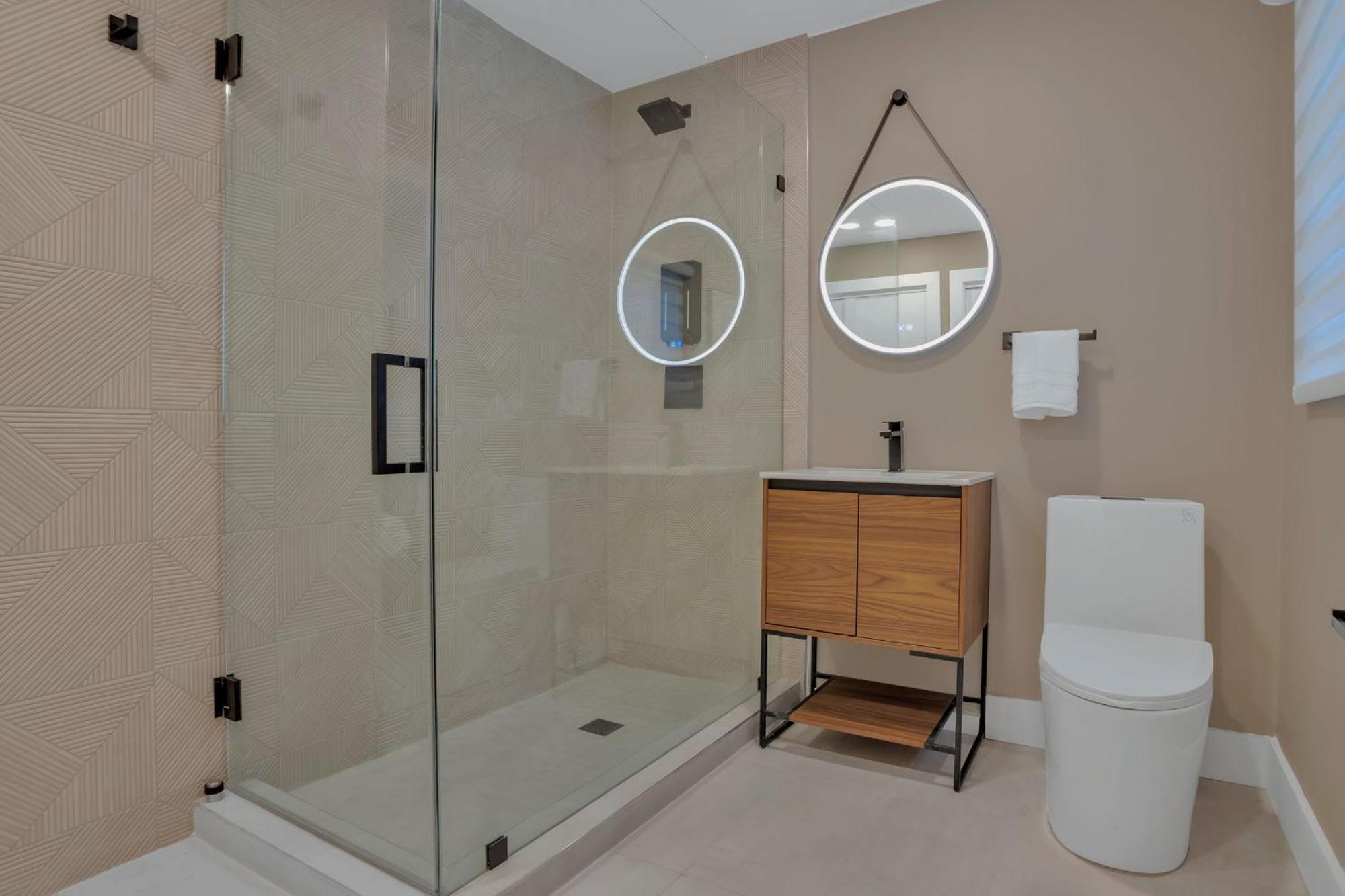 Stunning 2 Story Villa With Pool Fort Lauderdale Dış mekan fotoğraf