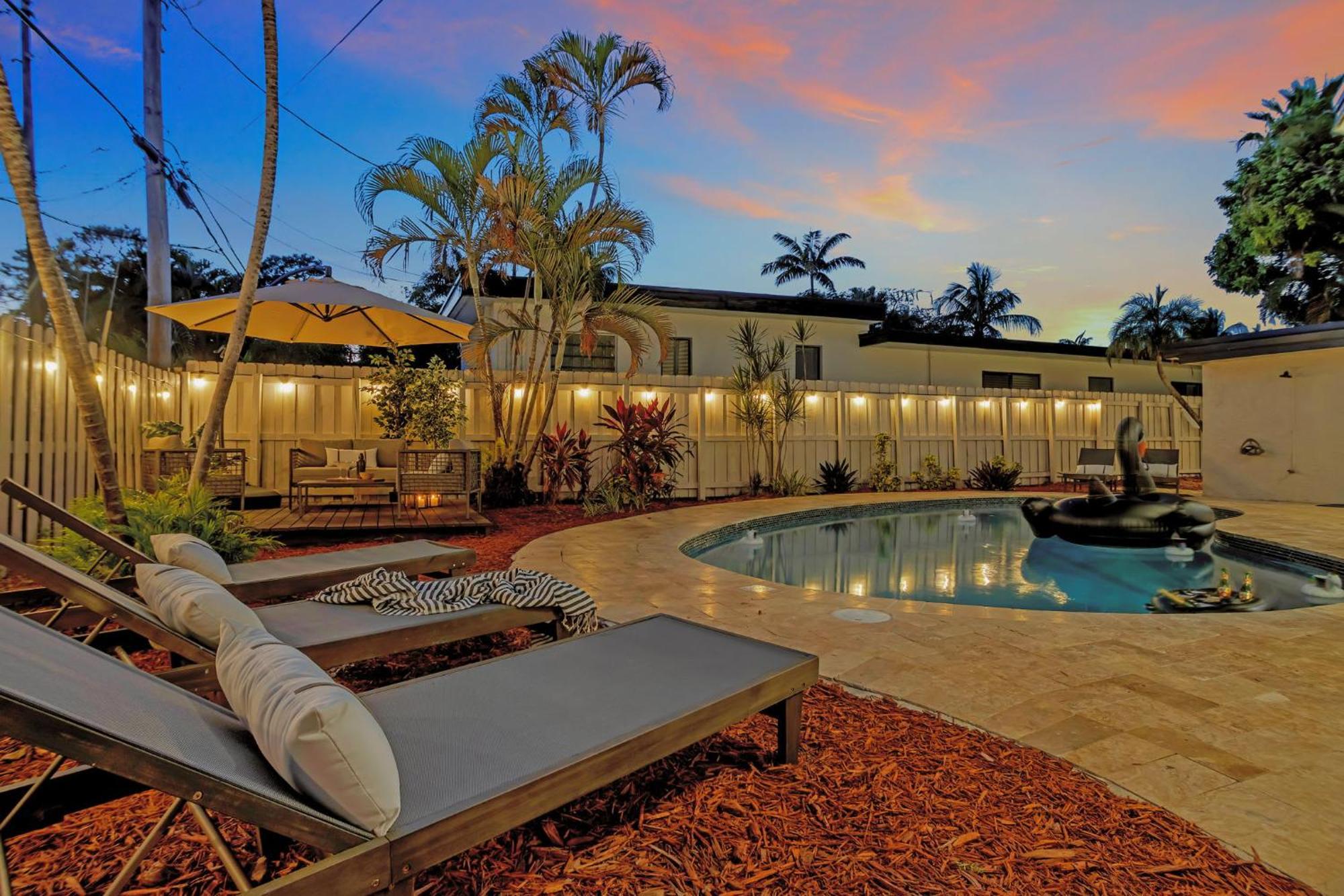 Stunning 2 Story Villa With Pool Fort Lauderdale Dış mekan fotoğraf